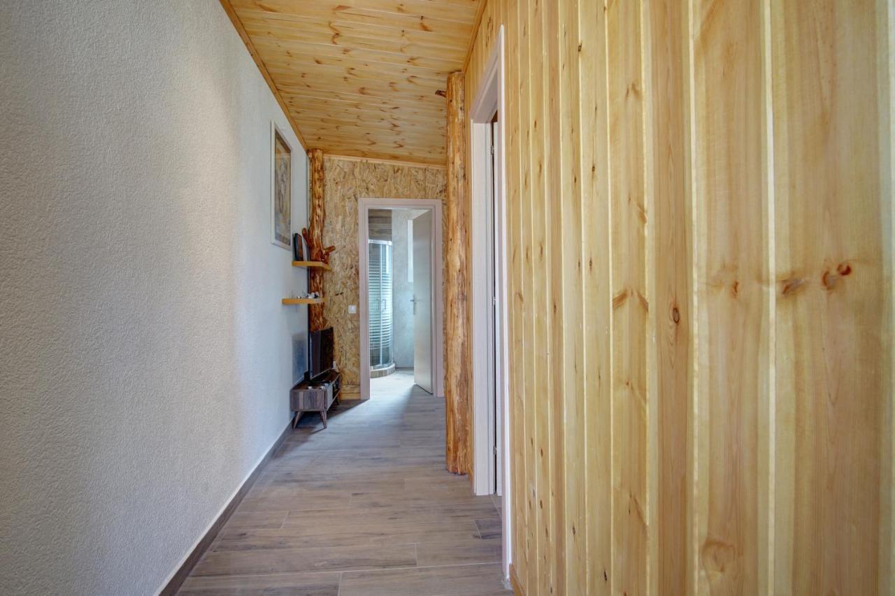 Vila Terezina Wood House Kanakádes Exteriér fotografie